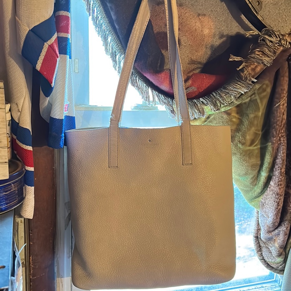 Leather bag